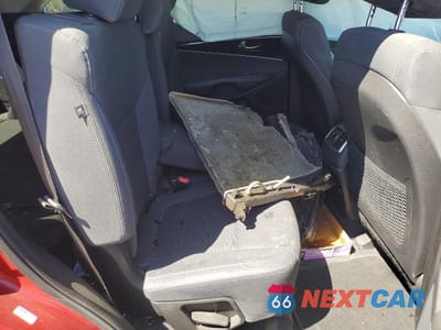 Zdjęcie 11 z 14 samochodu: 2017 KIA SORENTO LX V6 VIN:5XYPG4A59HG272709 - miniatura