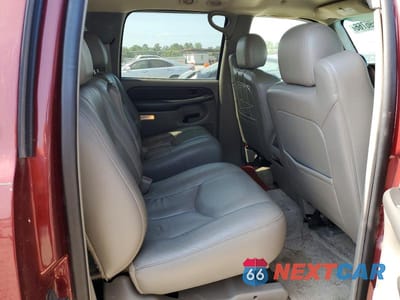 Zdjęcie 10 z 13 samochodu: 2003 CHEVROLET SUBURBAN VIN:1GNEC16Z83J166829 - miniatura