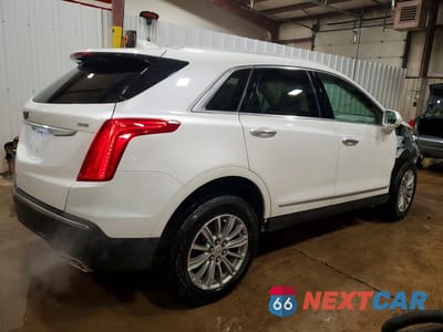 Trzecie zdjęcie samochodu z tyłu: 2017 CADILLAC XT5 LUXURY VIN:1GYKNDRS7HZ327048 - miniatura