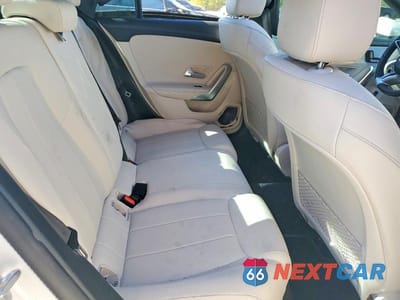 Zdjęcie 10 z 13 samochodu: 2025 MERCEDES-BENZ CLA 250 VIN:W1K5J4GB0SN554023 - miniatura