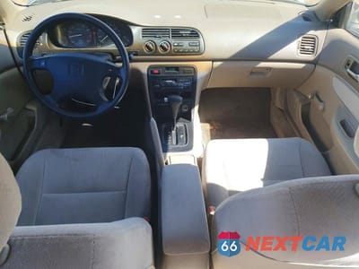 Zdjęcie 8 z 12 samochodu: 1997 HONDA ACCORD VALUE VIN:1HGCD568XVA177511 - miniatura
