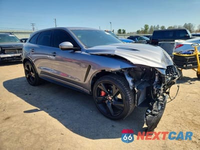 Czwarte zdjęcie samochodu z boku: 2022 JAGUAR F-PACE SVR VIN:SADCZ2EEXNA692955 - miniatura