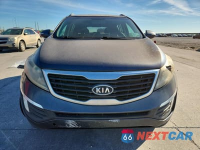 Piąte zdjęcie samochodu w środku: 2012 KIA SPORTAGE EX VIN:KNDPC3A23C7305947 - miniatura