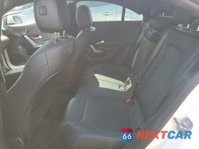 Zdjęcie 10 z 12 samochodu: 2023 MERCEDES-BENZ CLA 250 4MATIC VIN:W1K5J4HB0PN404497 - miniatura