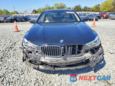 Piąte zdjęcie samochodu w środku: 2016 BMW 740 I VIN:WBA7E2C54GG503919 - miniatura