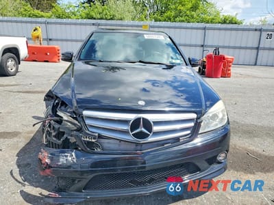 Piąte zdjęcie samochodu w środku: 2010 MERCEDES-BENZ C 300 4MATIC VIN:WDDGF8BB4AR105699 - miniatura