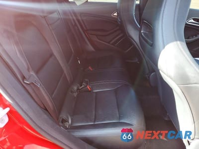 Zdjęcie 10 z 12 samochodu: 2015 MERCEDES-BENZ CLA 250 4MATIC VIN:WDDSJ4GB3FN221999 - miniatura