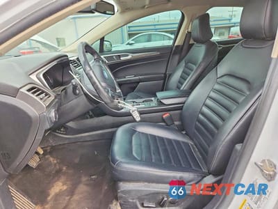 Zdjęcie 7 z 12 samochodu: 2020 FORD FUSION SEL VIN:3FA6P0CDXLR151328 - miniatura