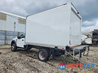 Drugie zdjęcie samochodu z przodu: 2022 FORD F450 SUPER DUTY BOX TRUCK VIN:1FDUF4GN8NEE43866 - miniatura