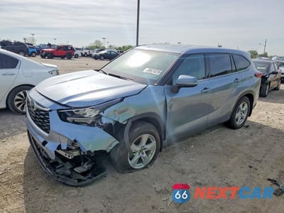 2020 TOYOTA HIGHLANDER LE 5TDBZRBH7LS035903 - główne zdjęcie licytacji z USA - miniatura