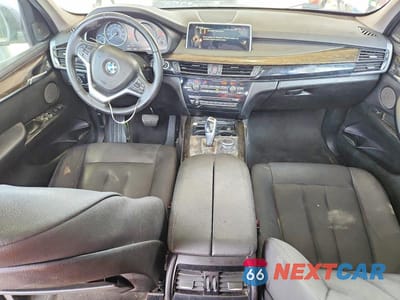 Zdjęcie 8 z 12 samochodu: 2016 BMW X5 SDRIVE35I VIN:5UXKR2C59G0R73064 - miniatura