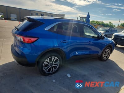 Trzecie zdjęcie samochodu z tyłu: 2021 FORD ESCAPE SEL VIN:1FMCU9H67MUA64528 - miniatura