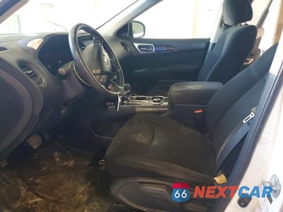 Zdjęcie 7 z 13 samochodu: 2016 NISSAN PATHFINDER S VIN:5N1AR2MM9GC648878 - miniatura