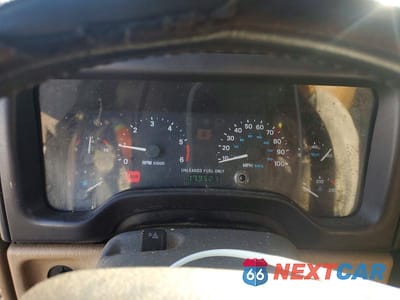 Zdjęcie 9 z 11 samochodu: 1999 JEEP WRANGLER / TJ SPORT VIN:1J4FY19S1XP424277 - miniatura