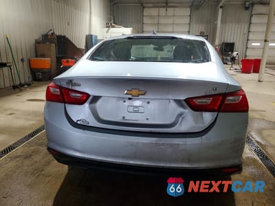 Zdjęcie 6 z 12 samochodu: 2017 CHEVROLET MALIBU LT VIN:1G1ZE5ST7HF286136 - miniatura