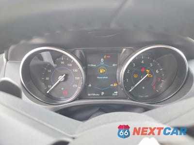 Zdjęcie 9 z 13 samochodu: 2020 JAGUAR F-PACE PREMIUM VIN:SADCJ2FXXLA633005 - miniatura