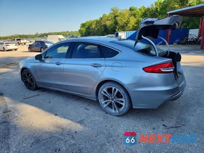 Drugie zdjęcie samochodu z przodu: 2020 FORD FUSION TITANIUM VIN:3FA6P0D92LR117376 - miniatura