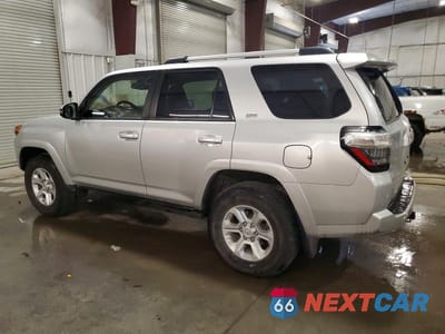 Drugie zdjęcie samochodu z przodu: 2020 TOYOTA 4RUNNER SR5 PREMIUM VIN:JTEBU5JR5L5811867 - miniatura