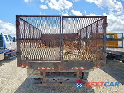 Zdjęcie 6 z 12 samochodu: 2008 FORD F350 SUPER DUTY FLATBED TRUCK VIN:1FDWW36Y88EE18839 - miniatura