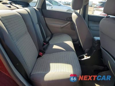 Zdjęcie 10 z 11 samochodu: 2006 FORD FOCUS VIN:1FAFP34N56W223160 - miniatura