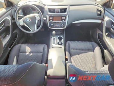 Zdjęcie 8 z 11 samochodu: 2016 NISSAN ALTIMA 2.5 S VIN:1N4AL3AP1GN334842 - miniatura