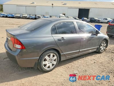 Trzecie zdjęcie samochodu z tyłu: 2009 HONDA CIVIC LX VIN:2HGFA16519H534411 - miniatura