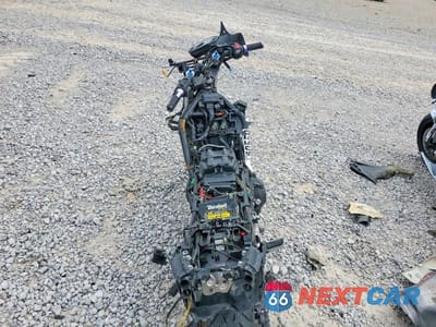 Zdjęcie 11 z 20 samochodu: 2015 HONDA CBR500 R VIN:MLHPC4469F5200945 - miniatura