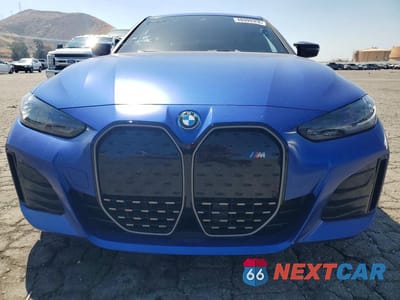 Piąte zdjęcie samochodu w środku: 2023 BMW I4 M50 VIN:WBY33AW08PFN68844 - miniatura