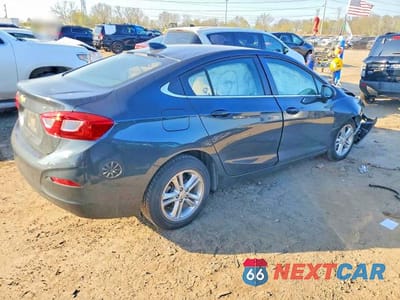Trzecie zdjęcie samochodu z tyłu: 2017 CHEVROLET CRUZE LT VIN:1G1BE5SM3H7275963 - miniatura
