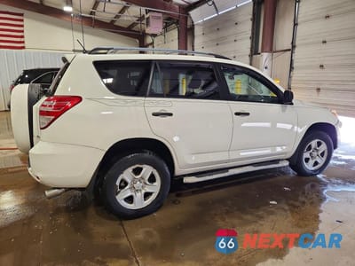 Trzecie zdjęcie samochodu z tyłu: 2009 TOYOTA RAV4 BASE VIN:2T3BF33V19W009881 - miniatura