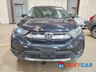 Piąte zdjęcie samochodu w środku: 2018 HONDA CR-V EX VIN:7FARW2H59JE096722 - miniatura