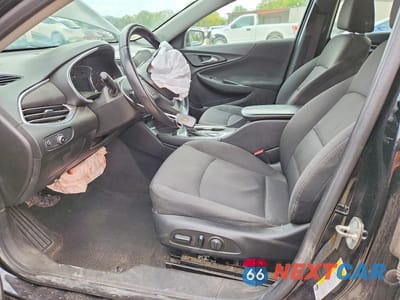 Zdjęcie 7 z 12 samochodu: 2018 CHEVROLET MALIBU LT VIN:1G1ZD5ST8JF121611 - miniatura