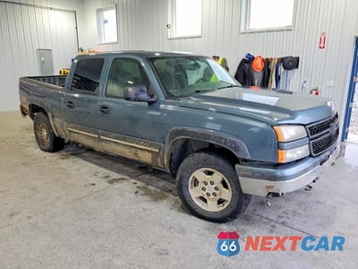 Czwarte zdjęcie samochodu z boku: 2007 CHEVROLET SILVERADO K1500 CLASSIC CREW CAB VIN:2GCEK13Z871180018 - miniatura