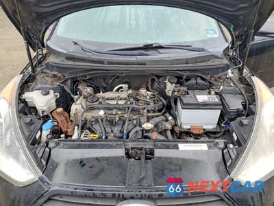 Zdjęcie 11 z 12 samochodu: 2015 HYUNDAI VELOSTER VIN:KMHTC6AEXFU223306 - miniatura