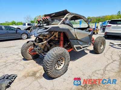Czwarte zdjęcie samochodu z boku: 2023 CAN-AM MAVERICK X3 UTILITY VEHICLE VIN:3JBVWAV40PE000316 - miniatura