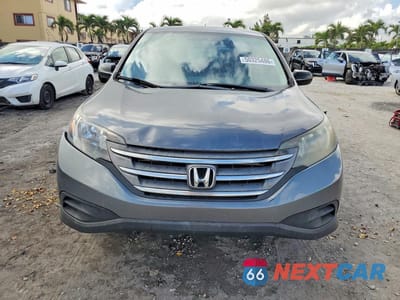 Piąte zdjęcie samochodu w środku: 2013 HONDA CR-V LX VIN:3CZRM3H37DG708317 - miniatura