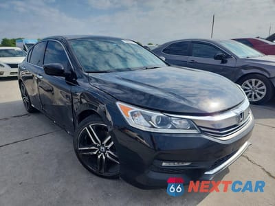 Czwarte zdjęcie samochodu z boku: 2016 HONDA ACCORD SPORT VIN:1HGCR2F50GA228958 - miniatura