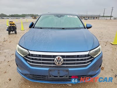 Piąte zdjęcie samochodu w środku: 2019 VOLKSWAGEN JETTA SEL VIN:3VWEB7BU6KM189615 - miniatura