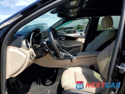 Zdjęcie 7 z 12 samochodu: 2018 MERCEDES-BENZ C 300 4MATIC VIN:55SWF4KB2JU240764 - miniatura