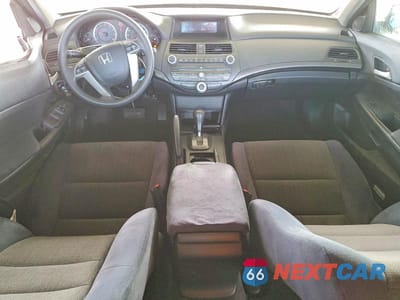 Zdjęcie 8 z 12 samochodu: 2009 HONDA ACCORD LX VIN:1HGCP26359A111674 - miniatura