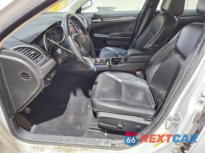 Zdjęcie 7 z 13 samochodu: 2022 CHRYSLER 300 TOURING L VIN:2C3CCASG5NH253374 - miniatura