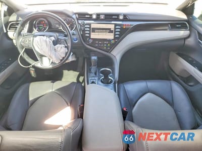 Zdjęcie 8 z 11 samochodu: 2020 TOYOTA CAMRY HYBRID XLE VIN:4T1F31AKXLU532677 - miniatura