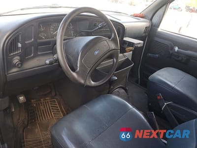 Zdjęcie 8 z 13 samochodu: 1993 FORD E350 AMBULANCE VIN:1FDKE37H7PHA02097 - miniatura