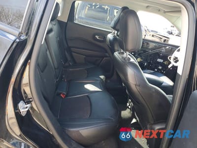 Zdjęcie 11 z 13 samochodu: 2020 JEEP COMPASS LATITUDE VIN:3C4NJDBBXLT229317 - miniatura