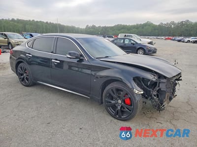 Czwarte zdjęcie samochodu z boku: 2015 INFINITI Q70L 3.7 VIN:JN1BY1PP6FM601962 - miniatura