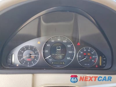 Zdjęcie 9 z 12 samochodu: 2008 MERCEDES-BENZ CLK 550 VIN:WDBTK72F28T090701 - miniatura