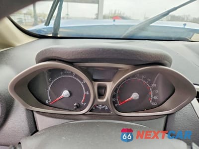 Zdjęcie 9 z 12 samochodu: 2011 FORD FIESTA SE VIN:3FADP4BJ6BM108686 - miniatura
