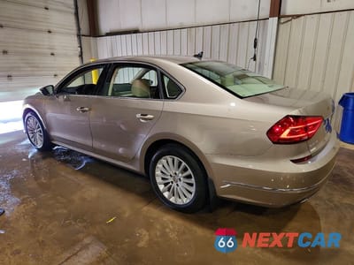 Drugie zdjęcie samochodu z przodu: 2016 VOLKSWAGEN PASSAT SE VIN:1VWBT7A32GC047974 - miniatura
