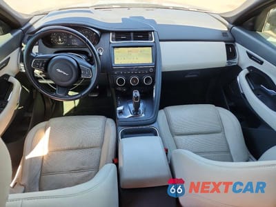 Zdjęcie 8 z 13 samochodu: 2018 JAGUAR E-PACE S VIN:SADFJ2FX3J1Z31440 - miniatura