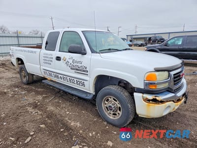 Czwarte zdjęcie samochodu z boku: 2005 GMC SIERRA K2500 HEAVY DUTY VIN:1GTHK29U15E100049 - miniatura